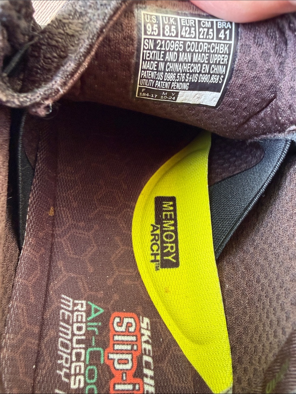 Skechers Men's Dark Brown/Black Knit casual shoes with Slip-In size 9.5 - Picture 4 of 6
